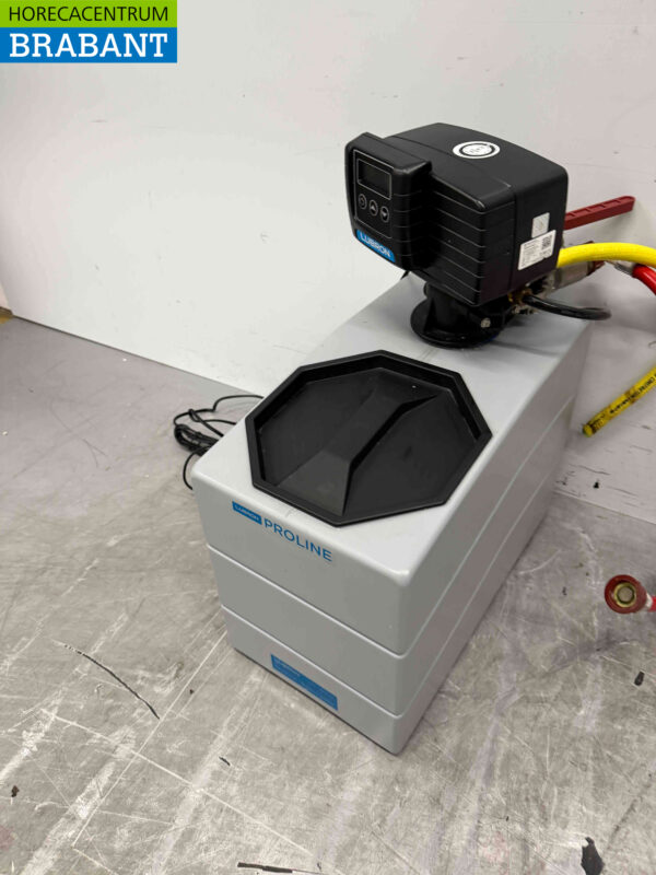 Lubron Proline SXT Hot Water Softener 250 l/h 230V Horeca - Image 3