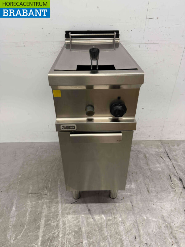 Stainless steel Zanussi Fryer 14 liters Natural gas Catering