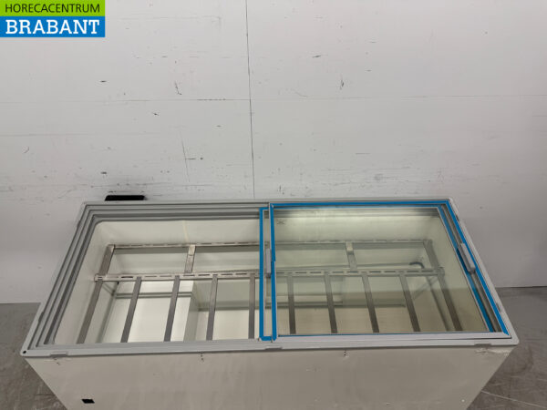 Mobile Combisteel Cuba Scoop ice cream display case 13 trays 230V Catering - Image 5