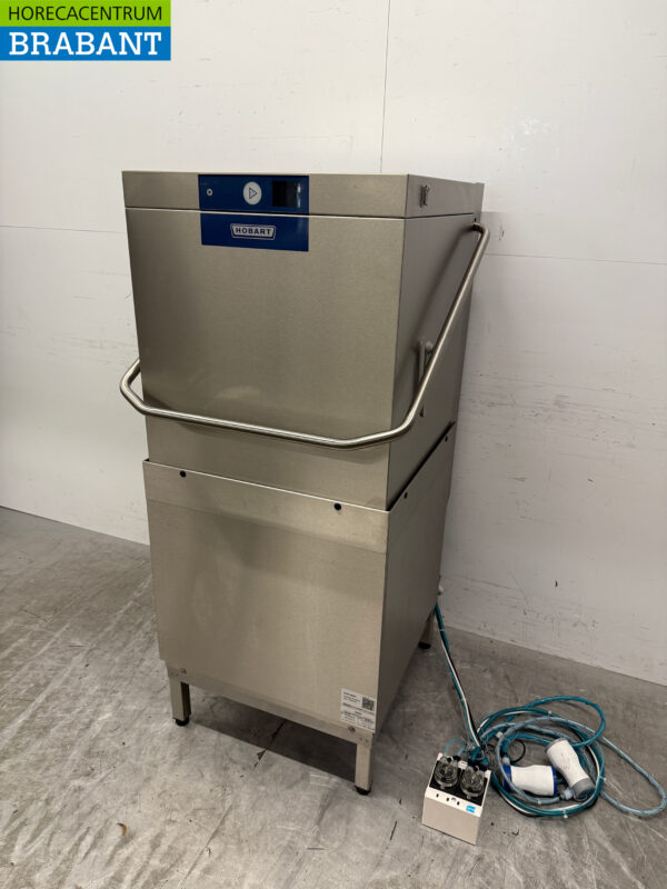 Stainless steel Hobart Sliding dishwasher with drain pump and soap pumps 2023! 400V Hospitality - Image 2