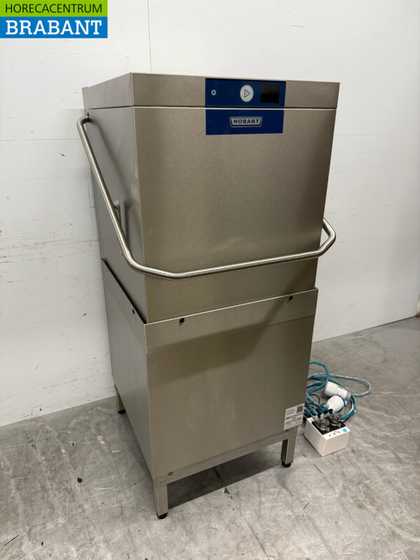 Stainless steel Hobart Sliding dishwasher with drain pump and soap pumps 2023! 400V Hospitality - Image 3
