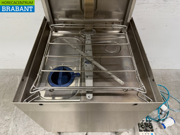 Stainless steel Hobart Sliding dishwasher with drain pump and soap pumps 2023! 400V Hospitality - Image 6