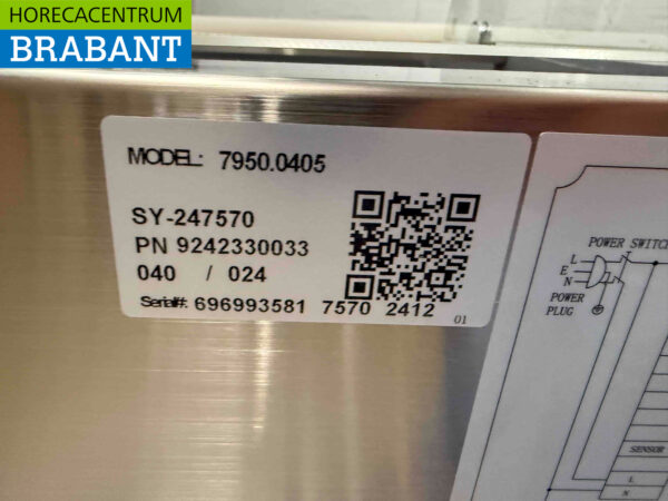 Stainless steel Combisteel Saladette 3 Doors 136,5 cm 230V Horeca - Image 6