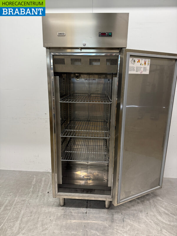 Stainless steel Zanussi Freezer Freezer cabinet 640 liters 230v Catering - Image 4