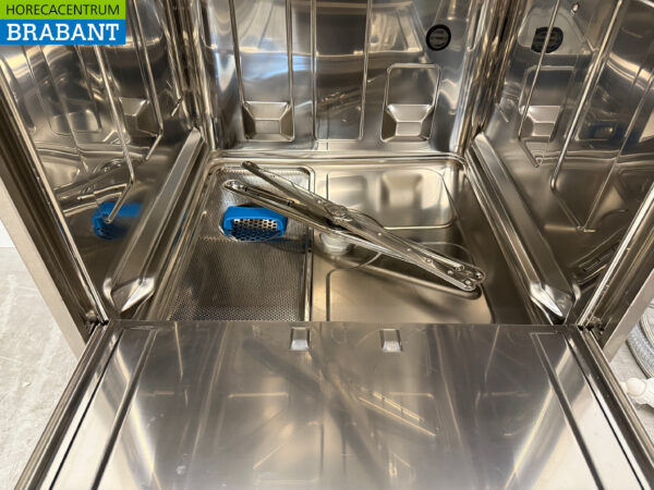 Stainless steel Meiko Upster Dishwasher with drain pump 400V Catering - Image 7