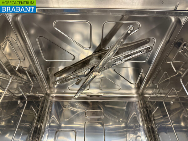 Stainless steel Meiko Upster Dishwasher with drain pump 400V Catering - Image 8
