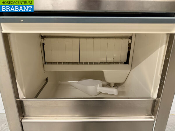 Stainless steel Select Ice Ice cube machine 20 kilos/24 hours 4 kilo bunker 230V Horeca - Image 4
