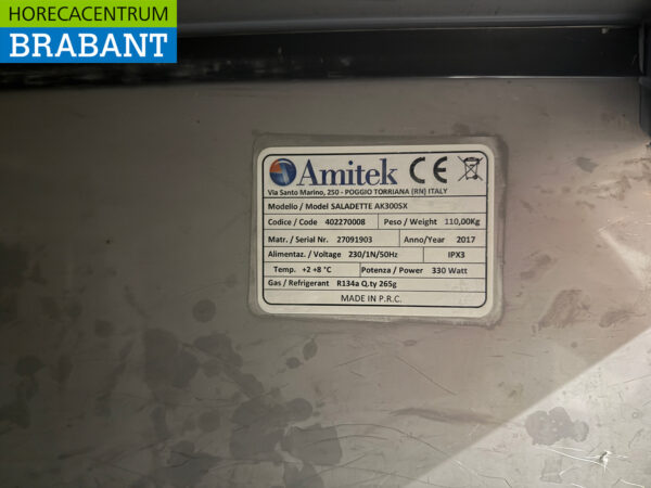 Stainless steel Amitek Saladette Refrigerated Workbench 3 Doors 136,5 cm 230V Horeca - Image 6