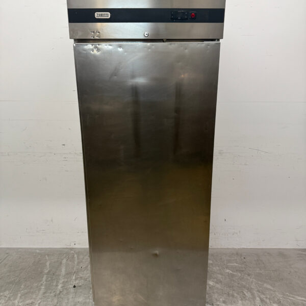 Stainless steel Zanussi Refrigerator 640 liters 230V Catering