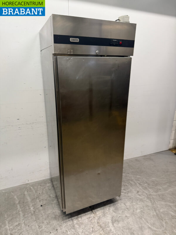 Stainless steel Zanussi Refrigerator 640 liters 230V Catering - Image 3