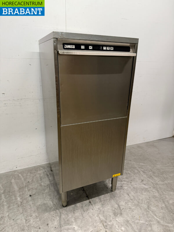 Stainless steel Zanussi Dishwasher Pan washer with drain pump 400V Catering - Image 3
