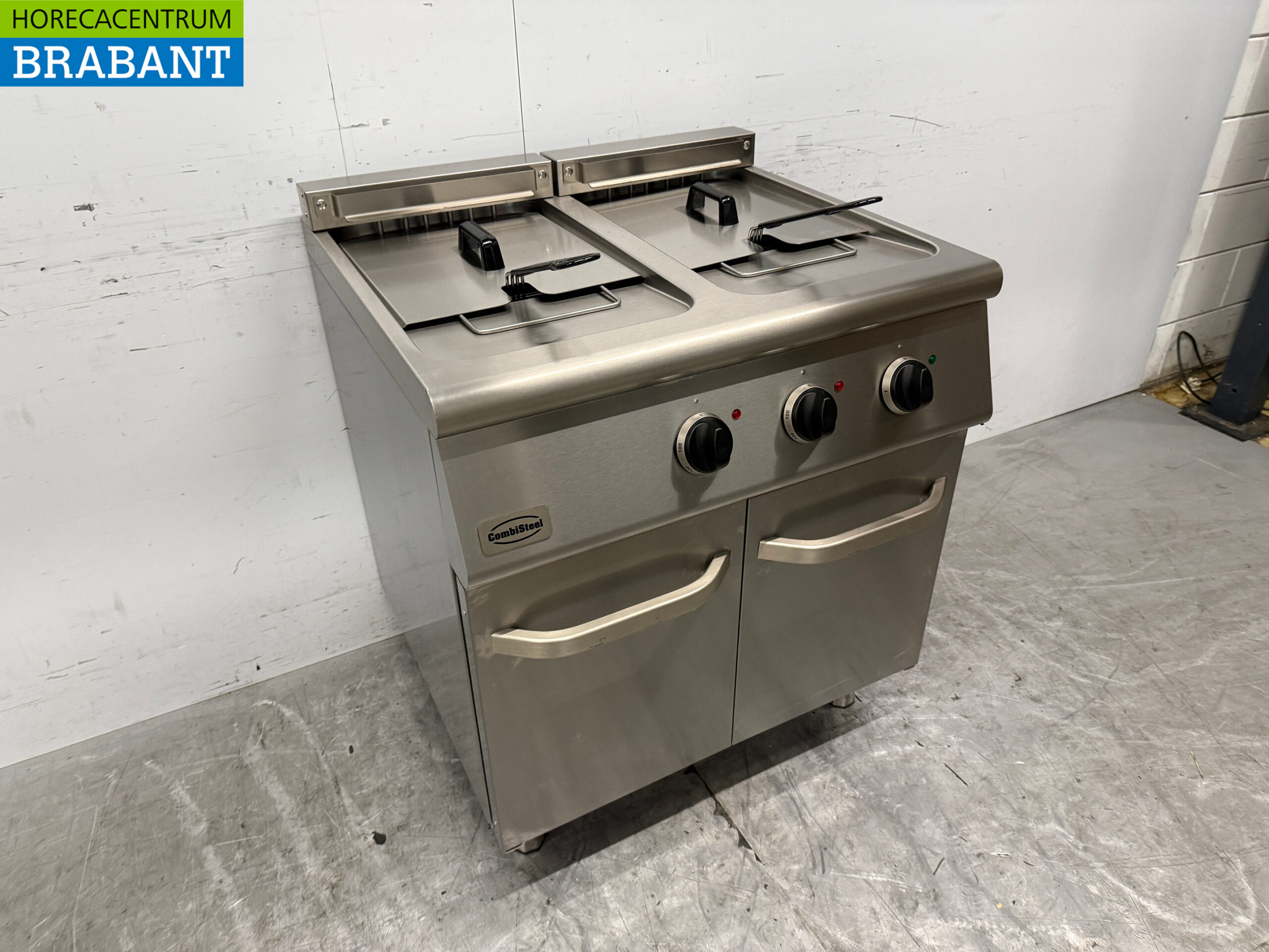 Stainless steel Combisteel Double Fryer 2 x 18 liters 400V Horeca - Image 3