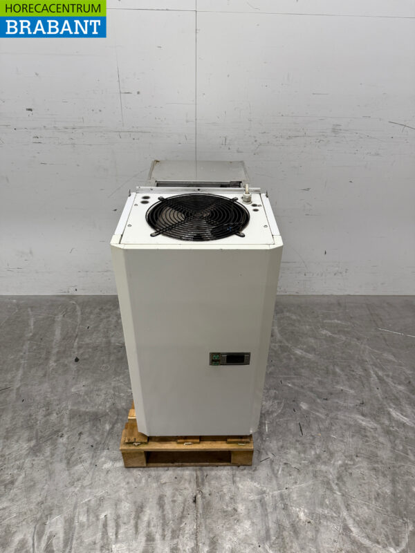 Combisteel Refrigeration Unit Refrigeration Unit Plug-in Monoblock Wall Unit 5.8 m3 230V Horeca