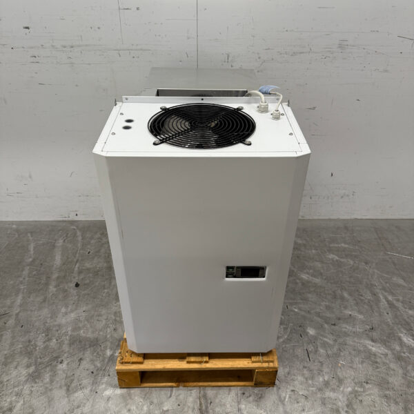 Combisteel Refrigeration Unit Refrigeration Unit Plug-in Monoblock Wall Unit 14.1 m3 230V Horeca