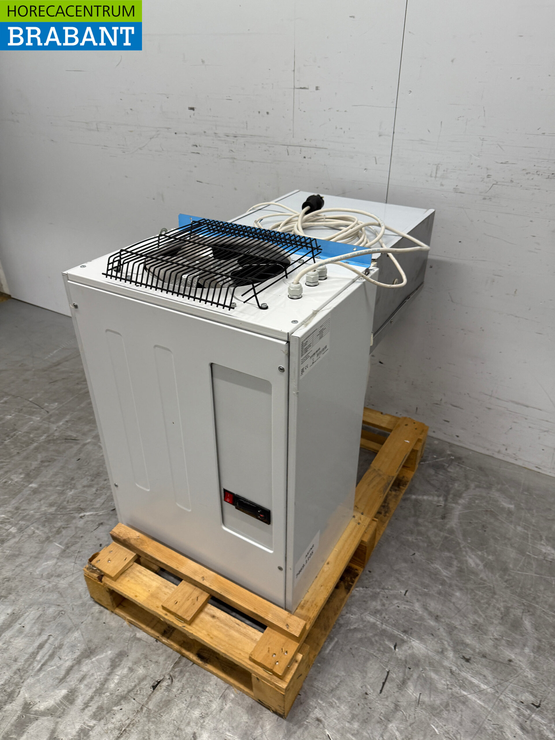 Combisteel Refrigeration Unit Refrigeration Unit Plug-in Monoblock Wall Unit 8.3 m3 230V Horeca - Image 2