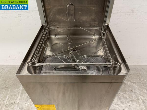 Stainless steel Zanussi Sliding dishwasher 400V Catering - Image 4