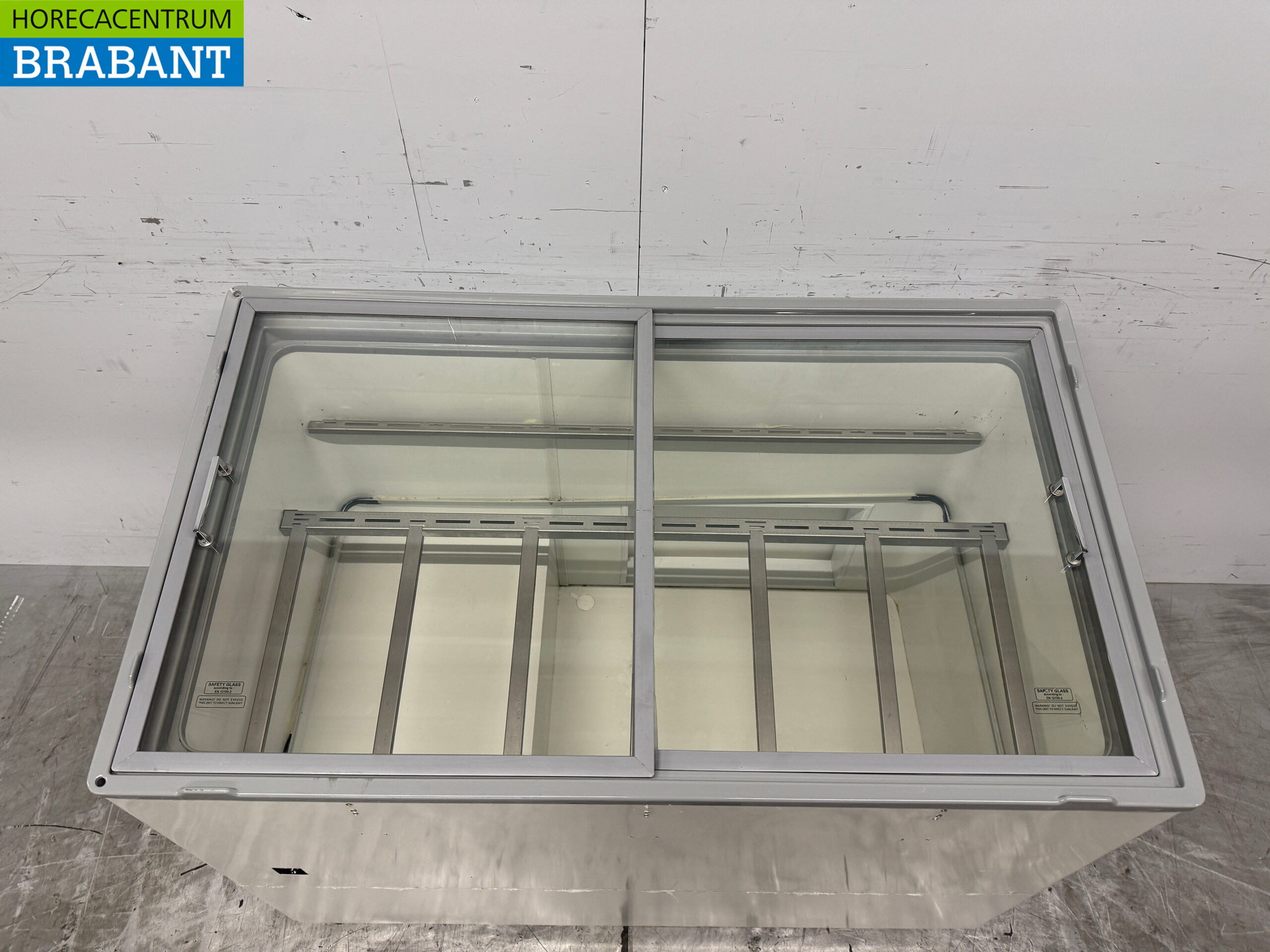 Mobile Combisteel Ibiza Scoop ice cream display case 8 trays 230V Horeca - Image 4