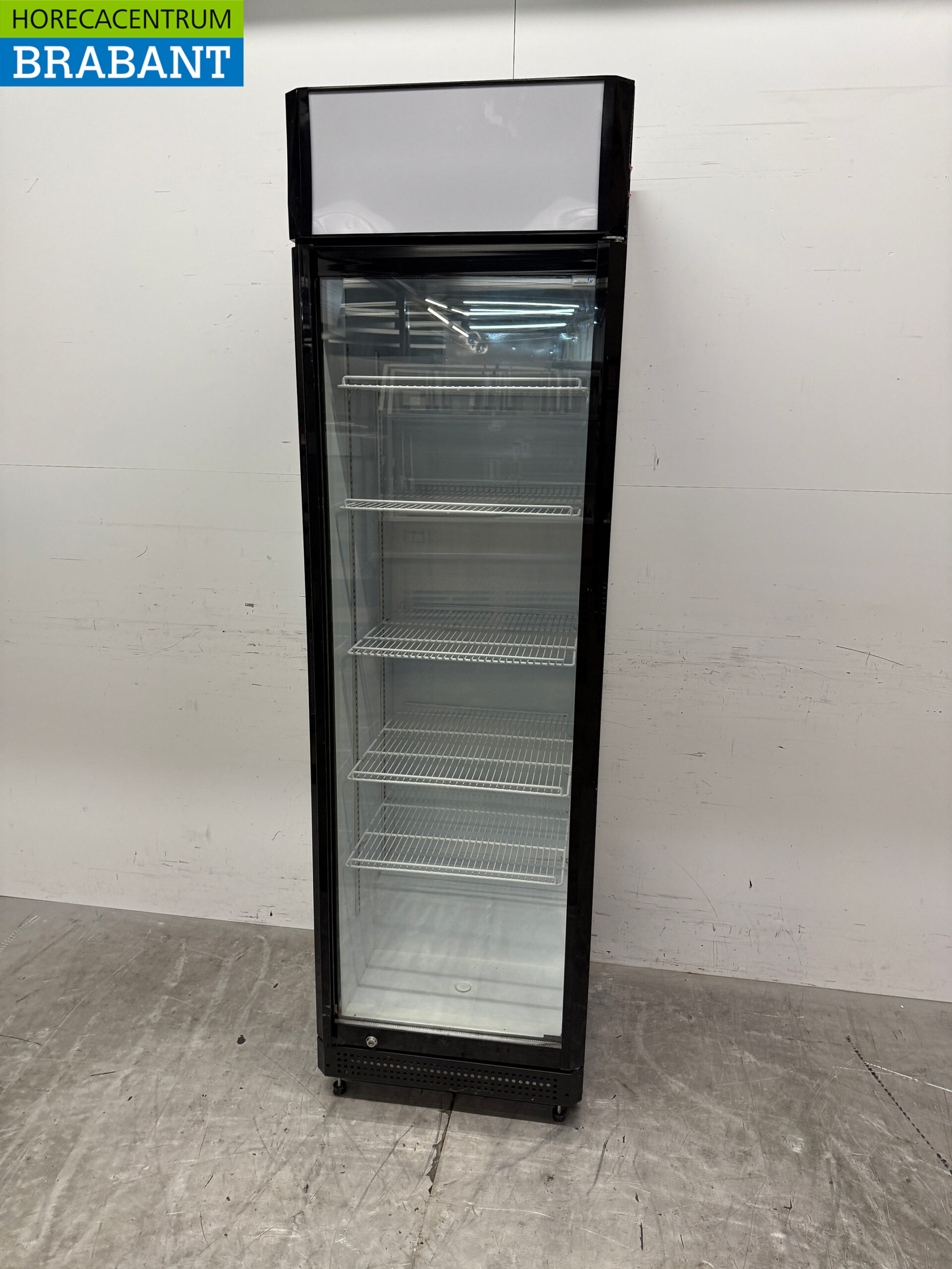 Glass door refrigerator Beverage cooler 410 liters 230V Catering