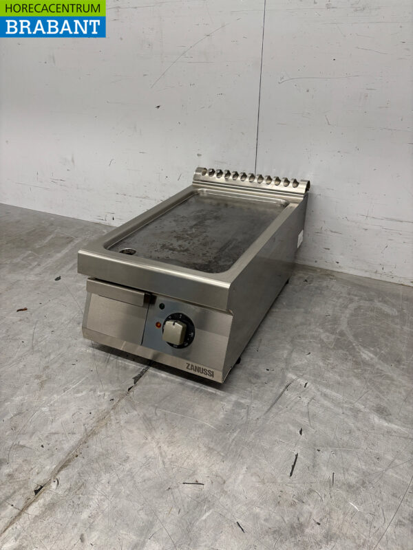 Stainless steel Zanussi griddle griddle 40 cm 400V Horeca - Image 3