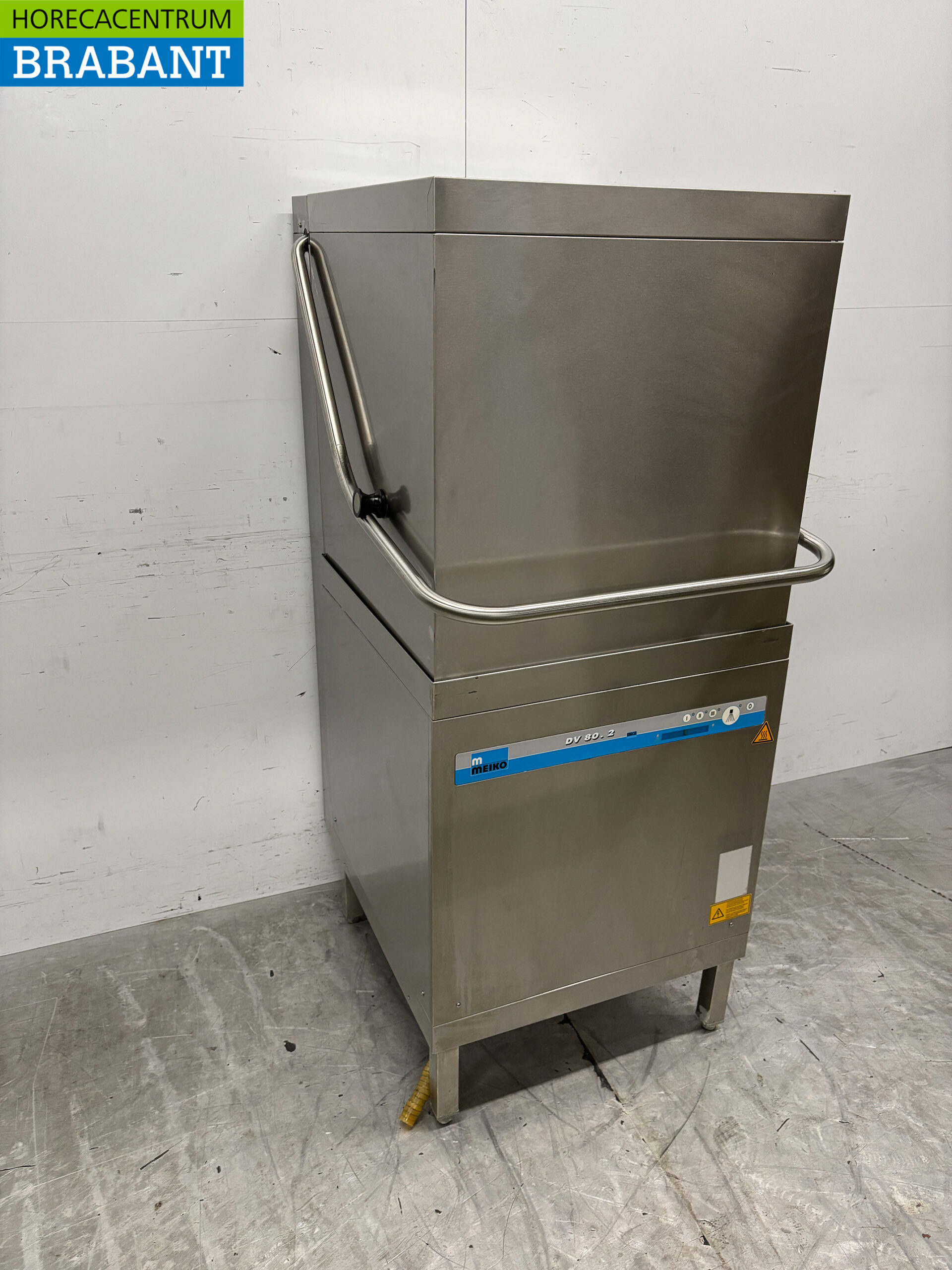 Stainless steel Meiko Sliding dishwasher with drain pump 400V Catering - Image 2
