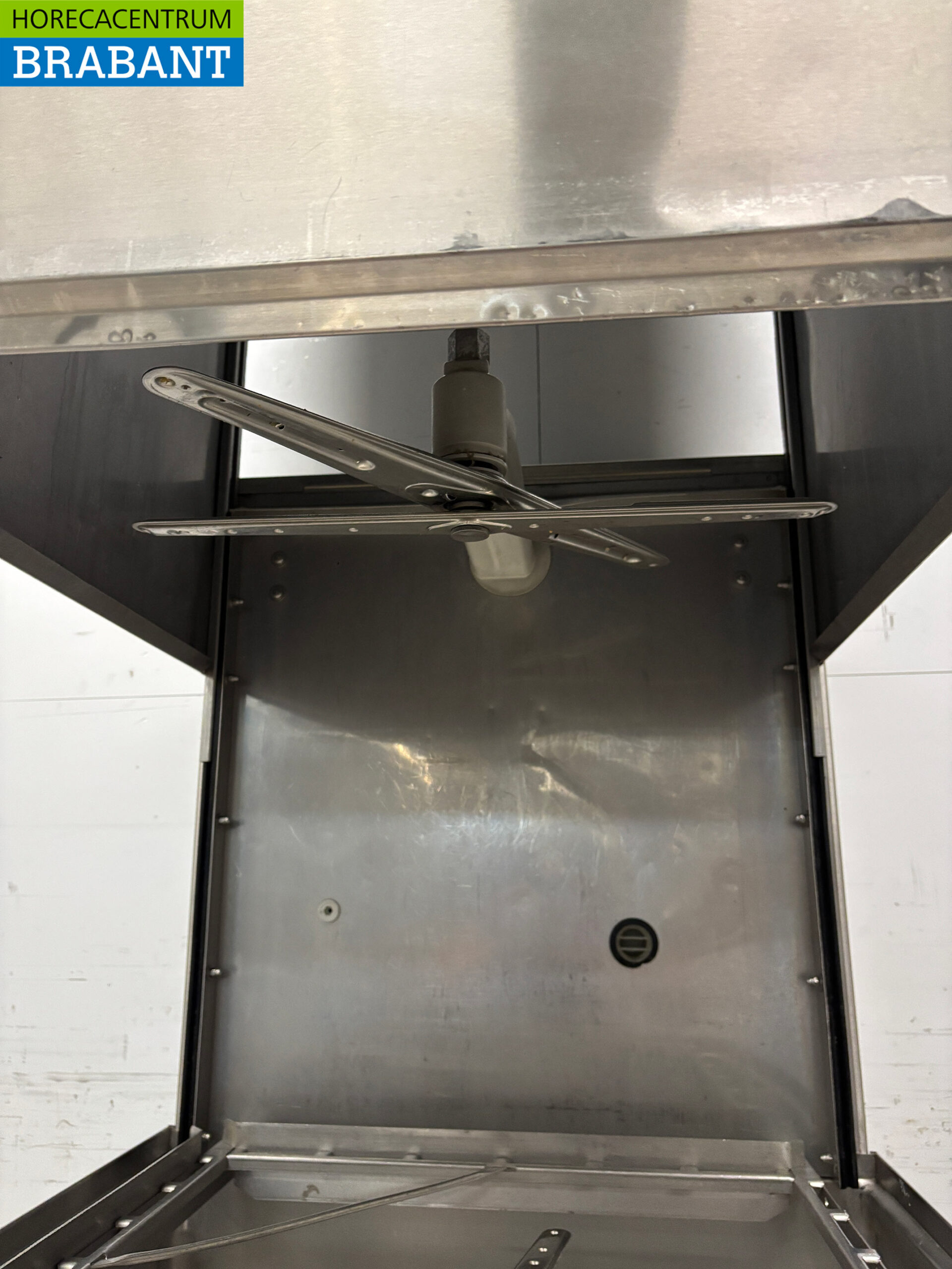 Stainless steel Meiko Sliding dishwasher with drain pump 400V Catering - Image 5