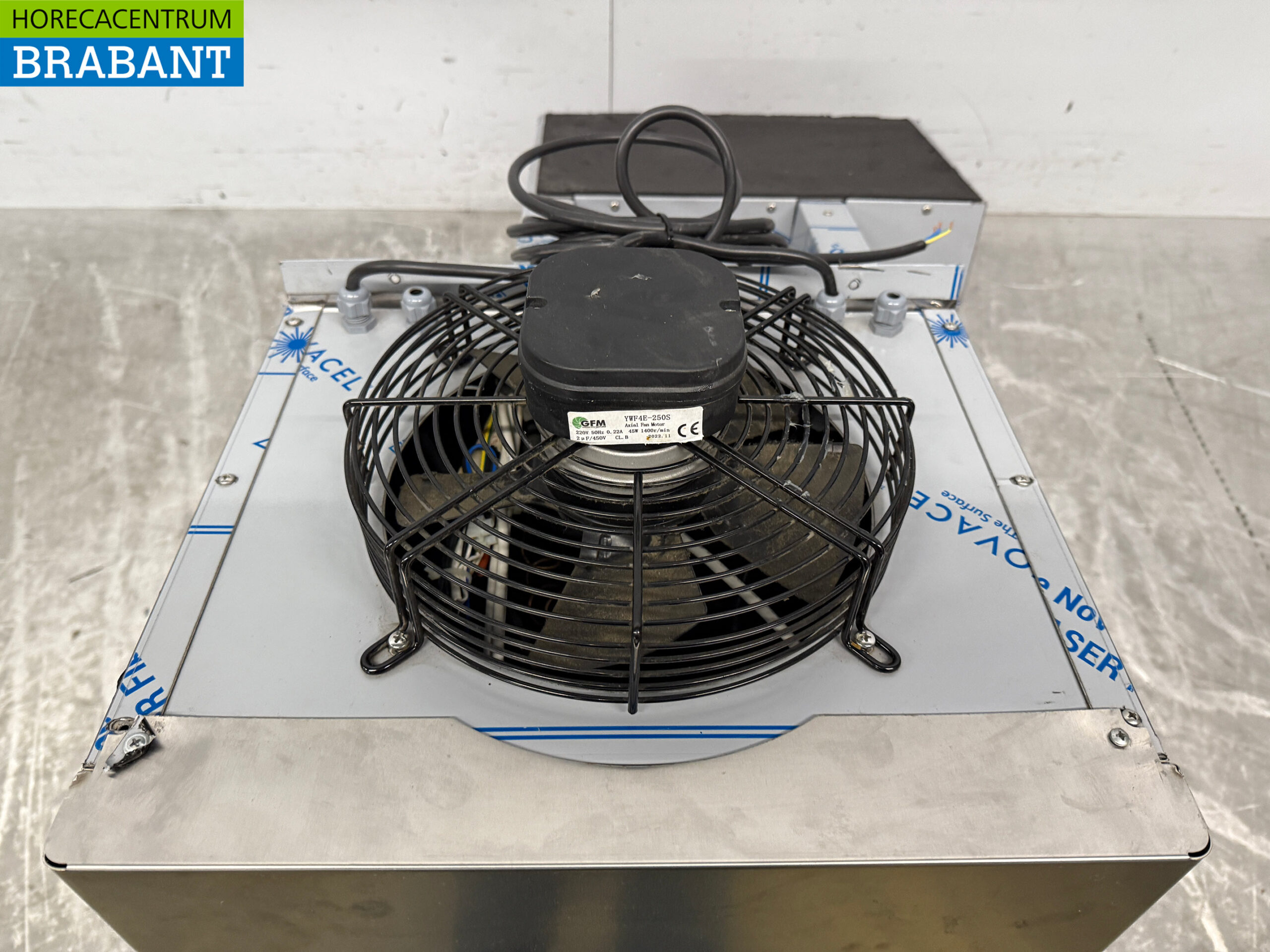 Stainless steel Combisteel Refrigeration Unit Refrigerator Insert Monoblock Wall Unit 10 m3 230V Horeca - Image 4