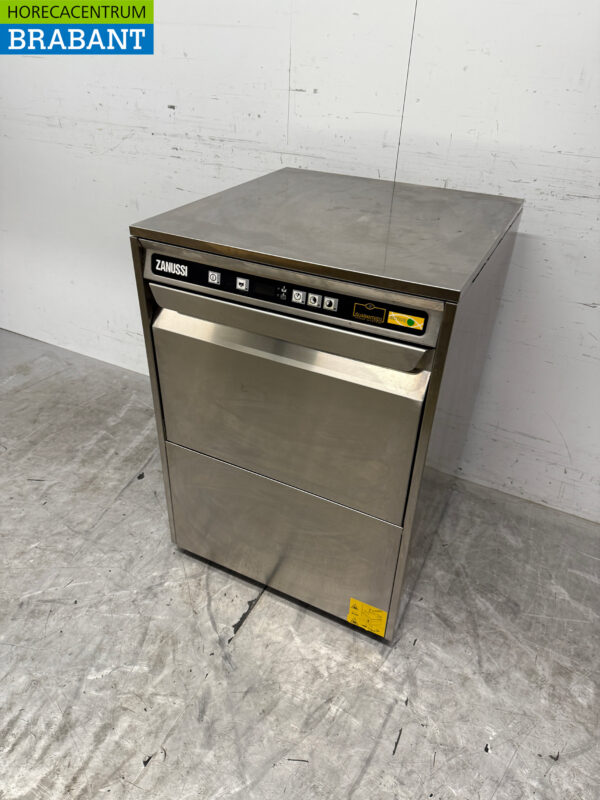 Stainless steel Sink with Foot Control Catering - Image 6