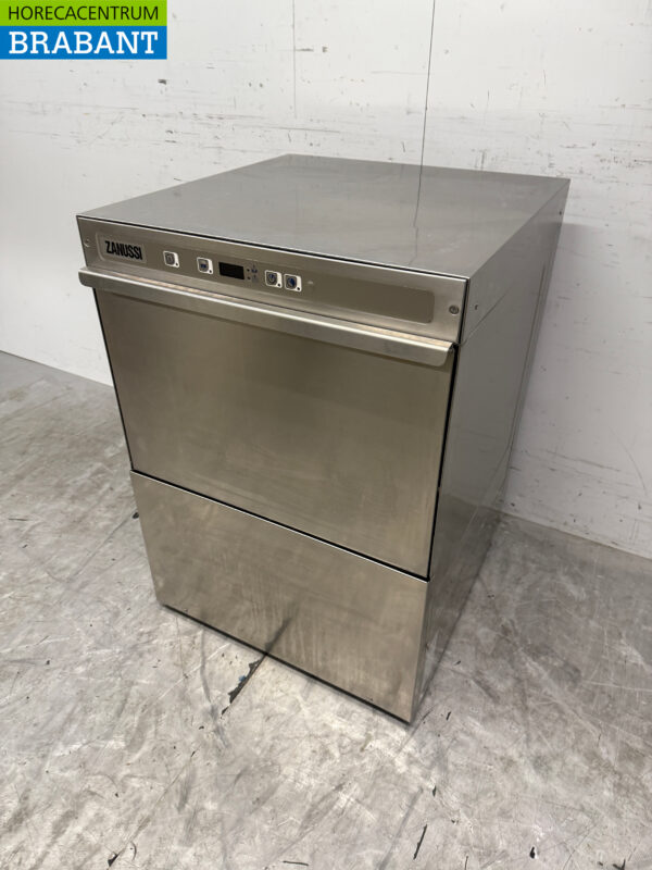 Stainless steel Zanussi Dishwasher 230V Catering - Image 2
