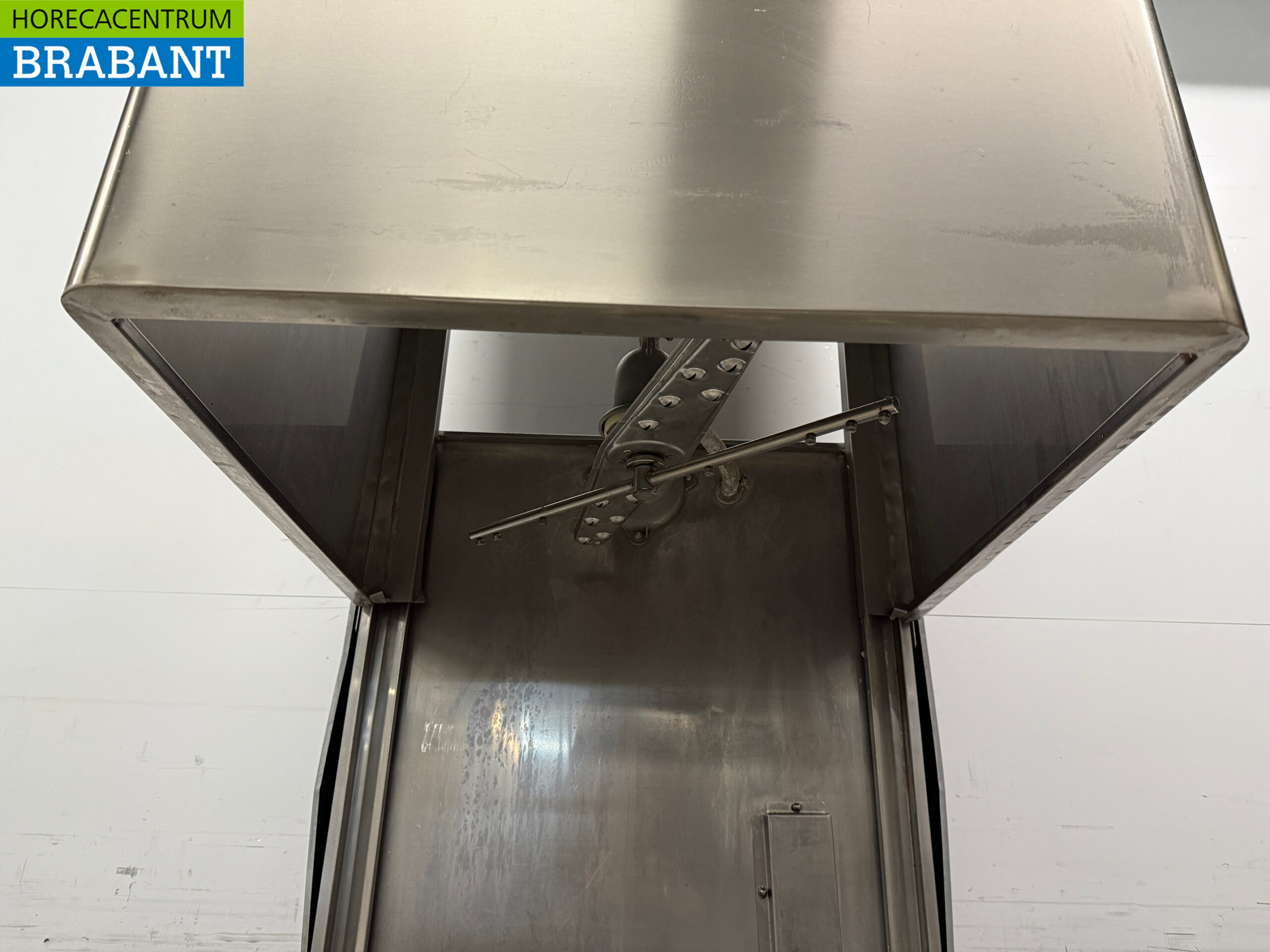 Stainless steel Zanussi Sliding dishwasher 400V Catering - Image 5