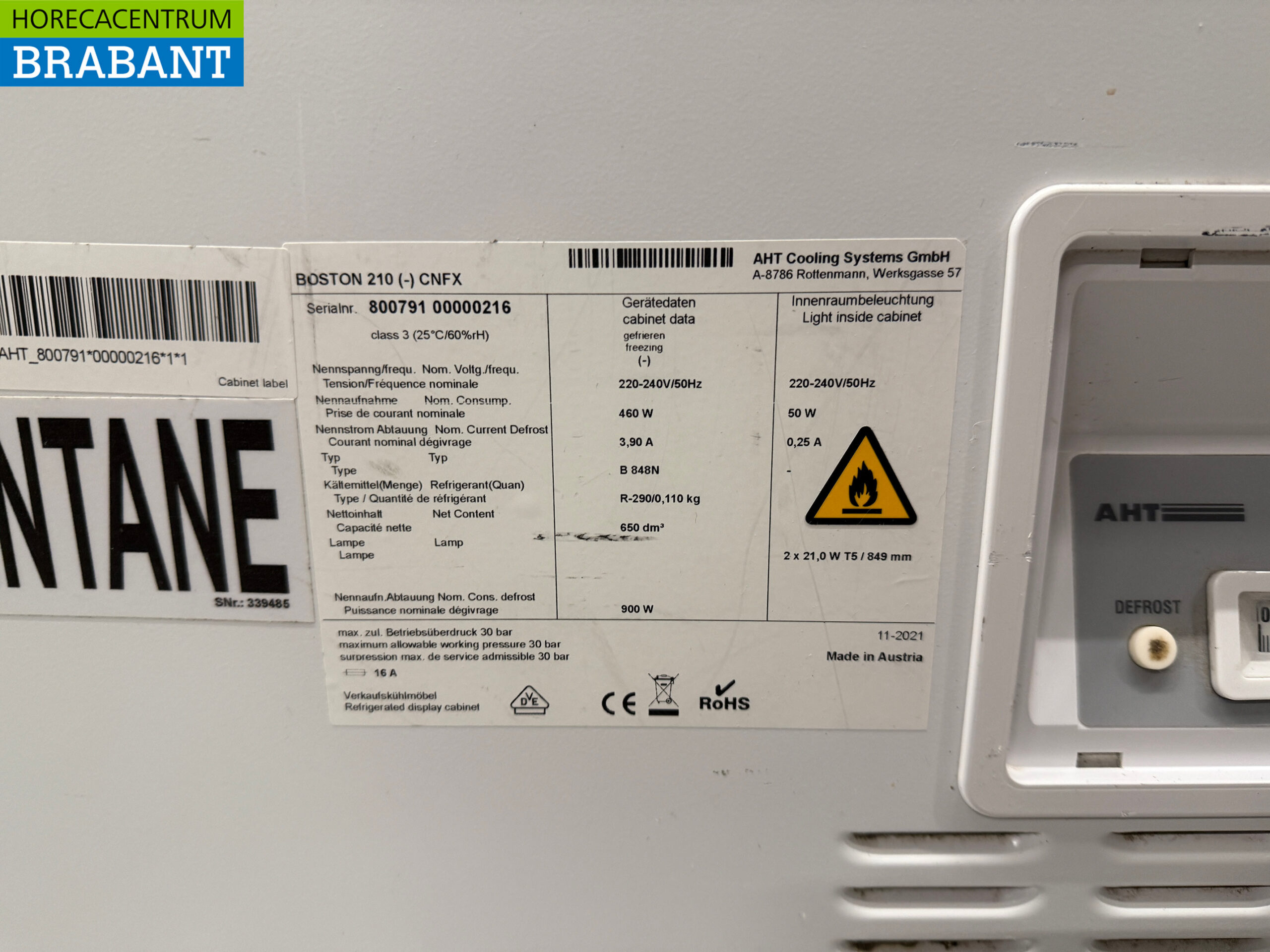 AHT Mobile Shop Freezer Glass Dome 710 liters 230V Horeca - Image 5