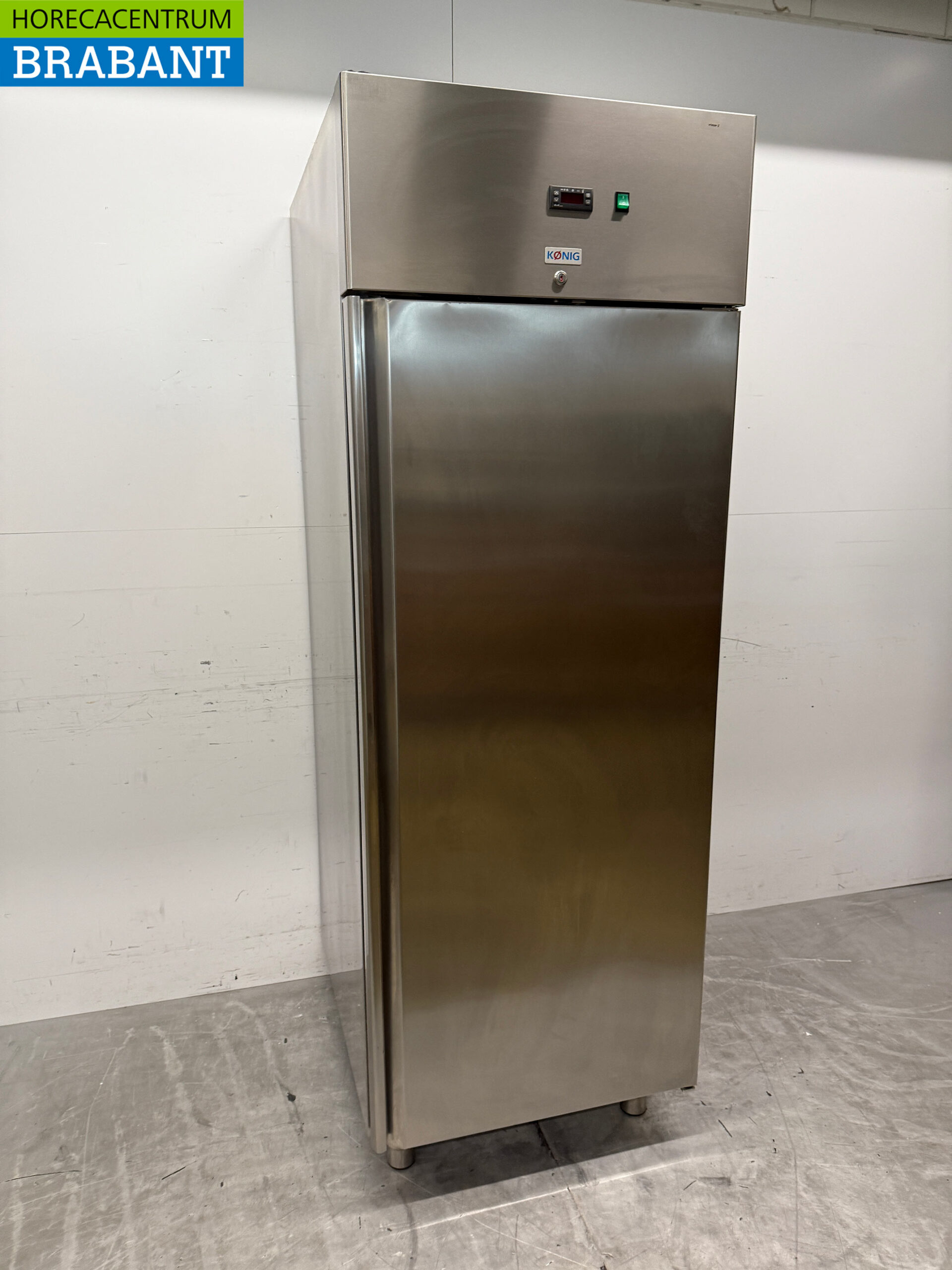 Stainless steel Studio 54 Freezer 700 liters 230V Catering - Image 3