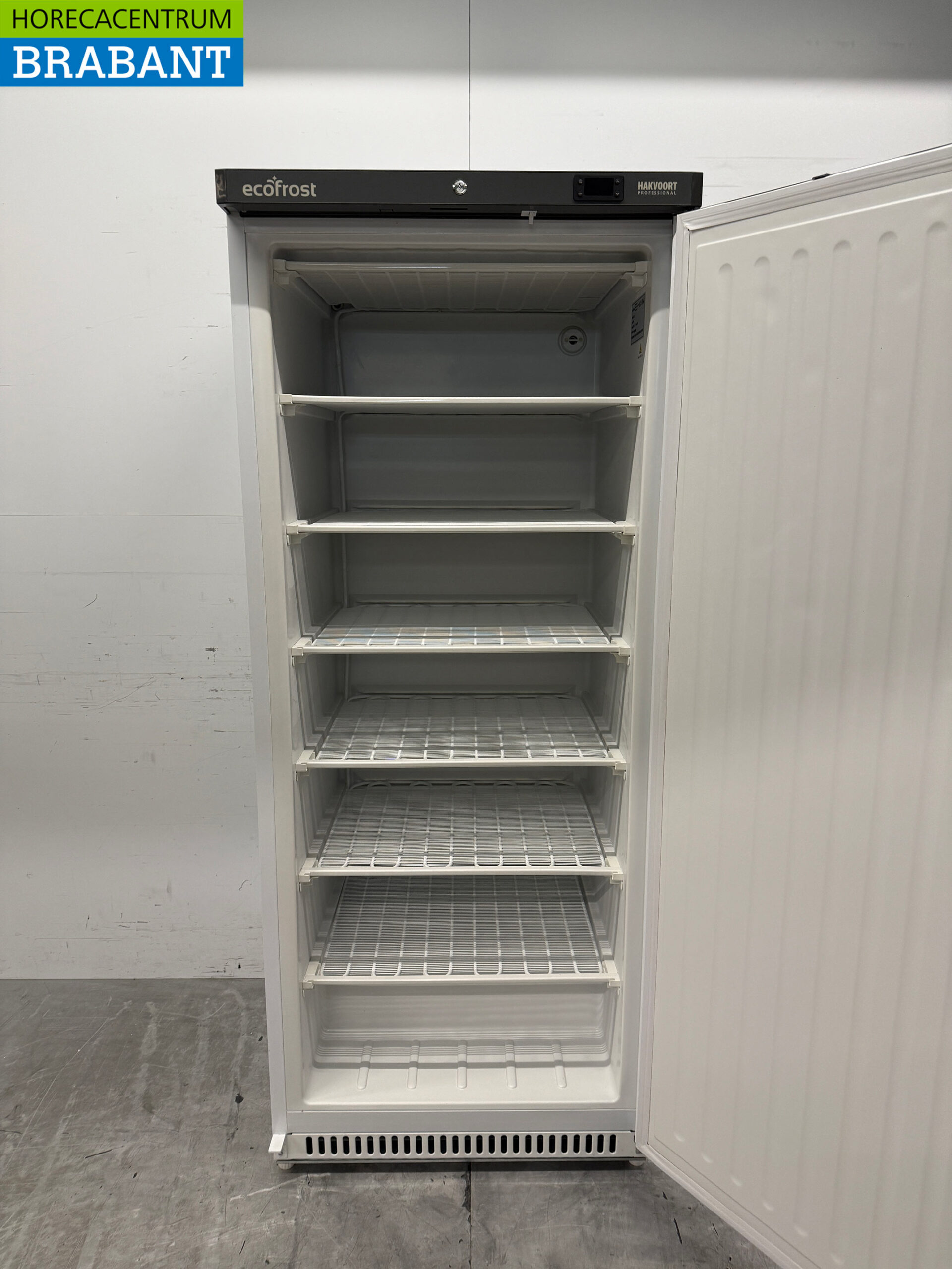Ecofrost Freezer 534 liters 230V Horeca - Image 4