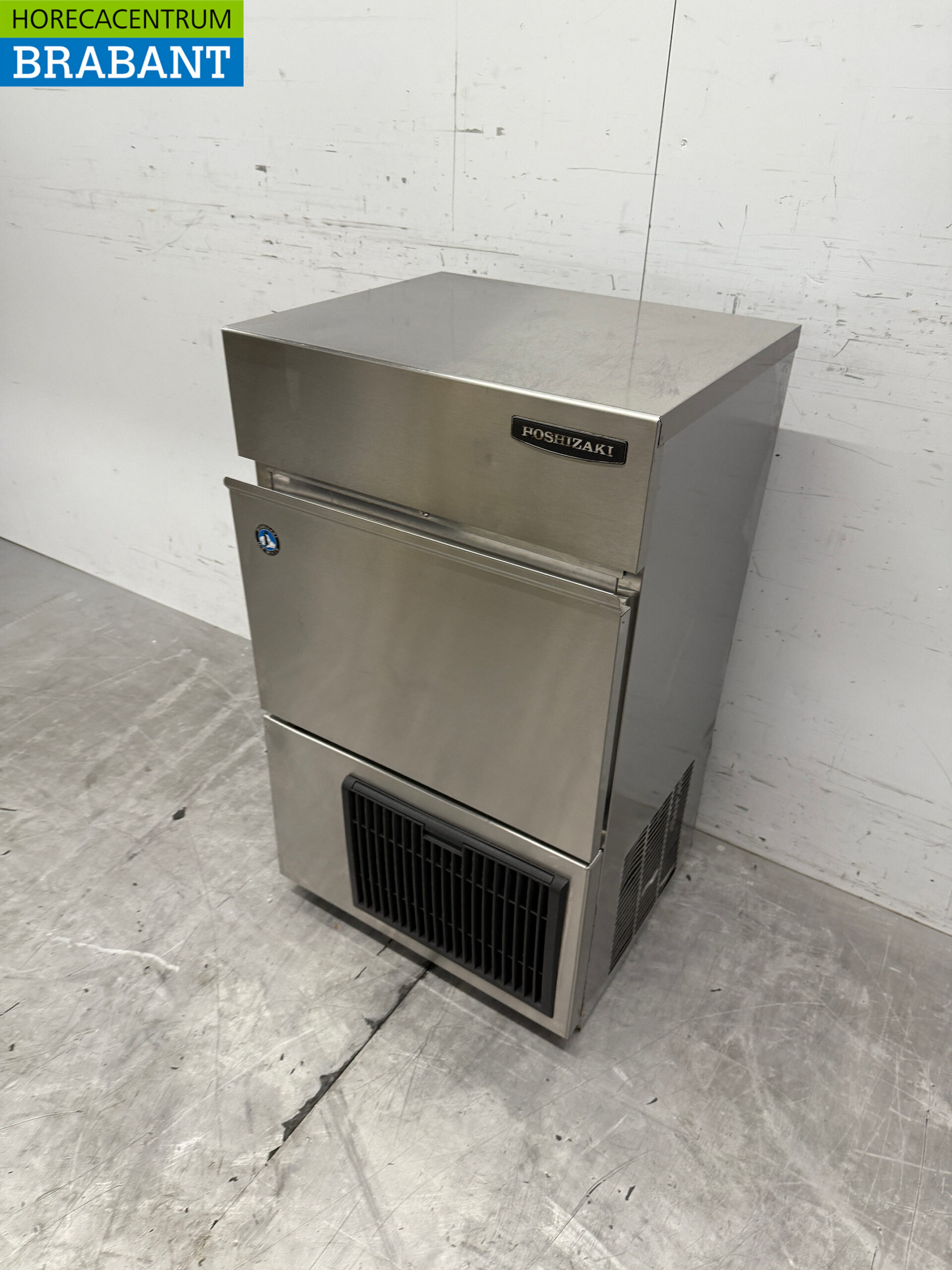 Stainless steel Hoshizaki Ice cube machine with 15 kg bunker Produces 47 kg per day 230V Horeca - Image 2