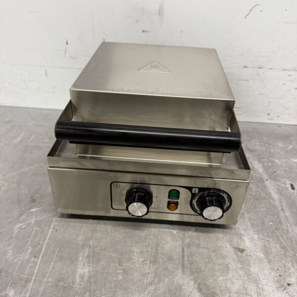 Stainless steel Waffle iron hearts with timer 230V Catering