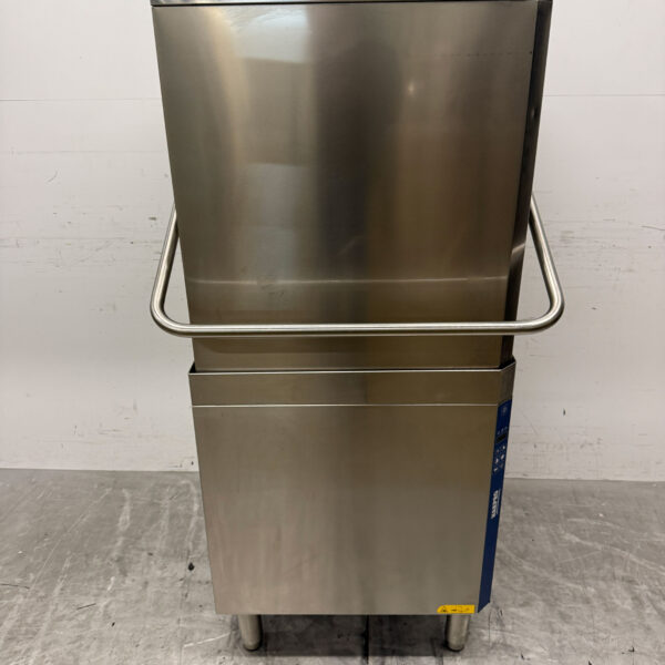 Stainless steel Zanussi Sliding dishwasher 400V Catering