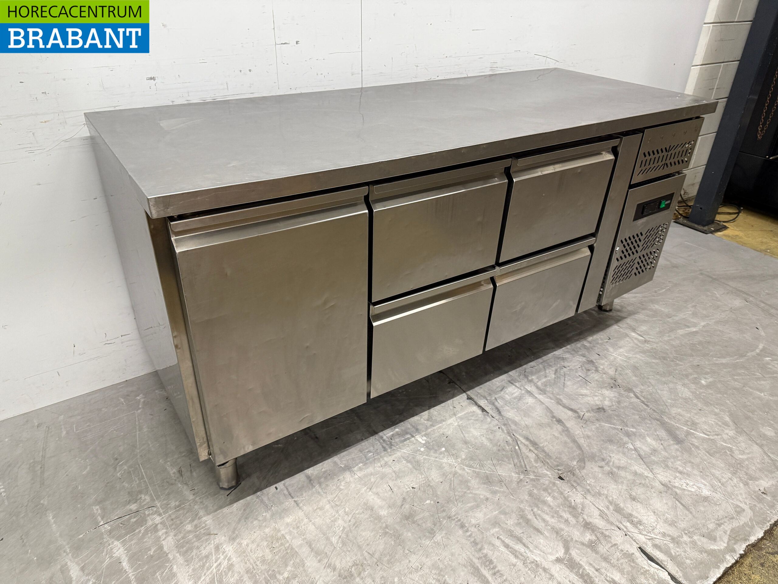 Stainless steel Maxxfrost Refrigerated Workbench 1 door and 4 drawers 179,5 cm 230V Horeca - Image 3