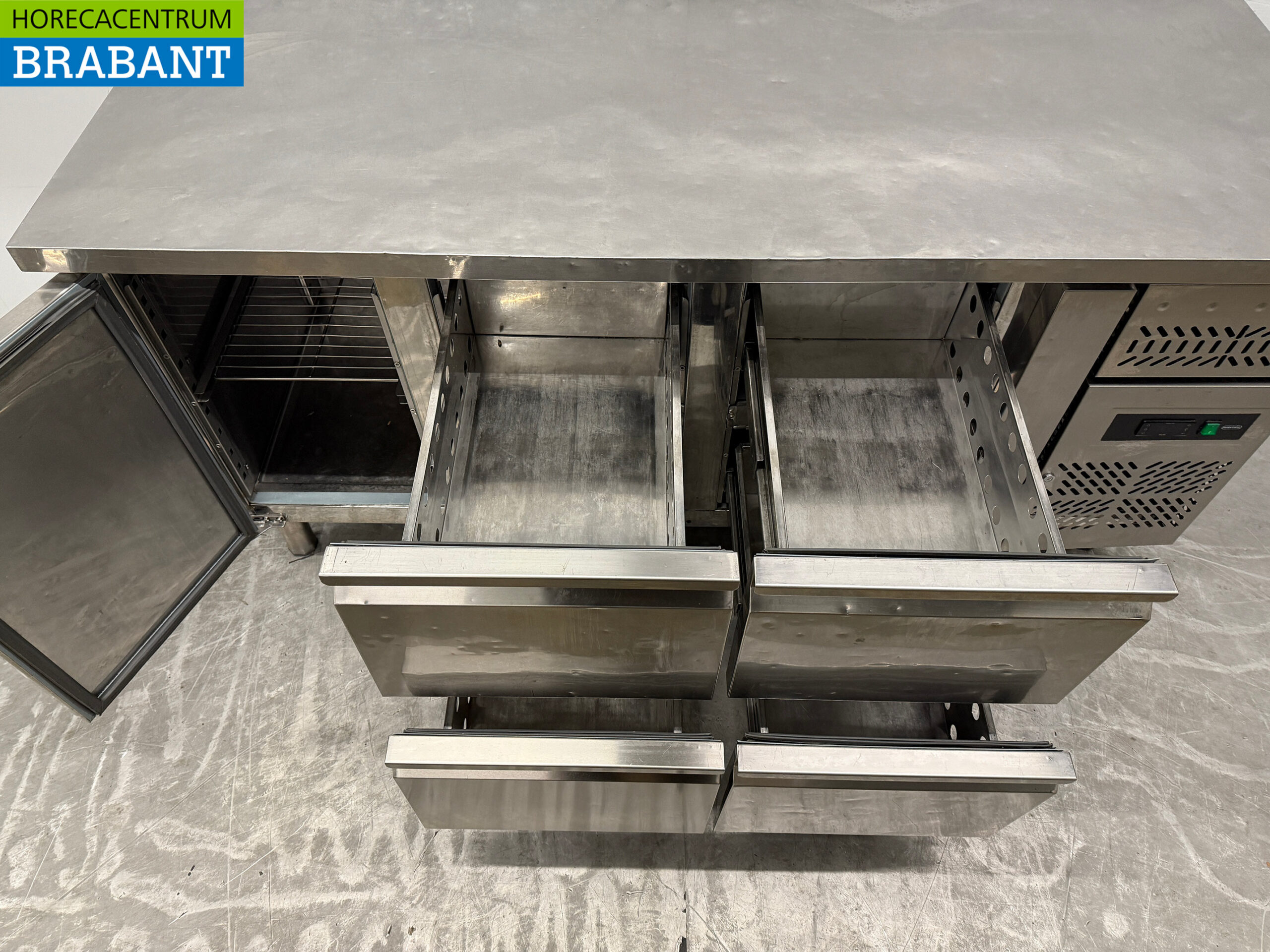 Stainless steel Maxxfrost Refrigerated Workbench 1 door and 4 drawers 179,5 cm 230V Horeca - Image 4