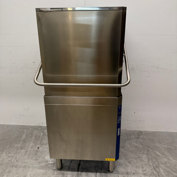 Stainless steel Zanussi HHT8 Sliding dishwasher 400V Catering
