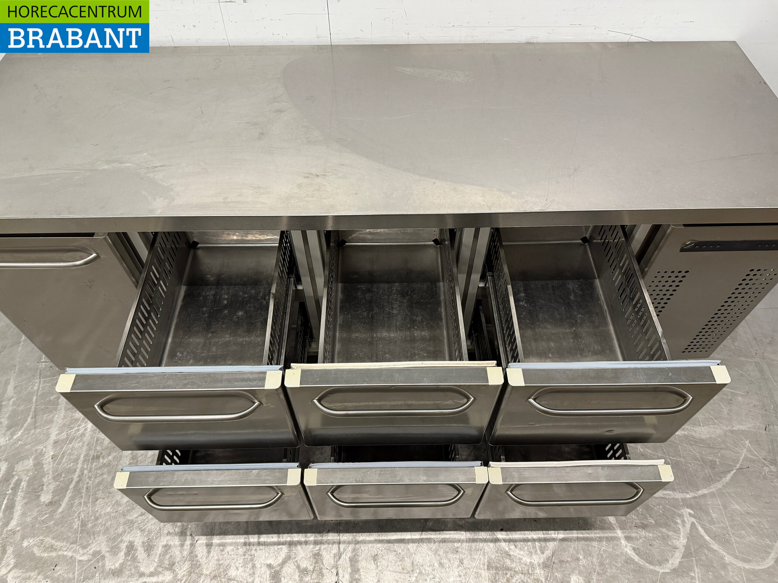 Stainless steel Gram Refrigerated Workbench 6 drawers and 1 door 216 cm 230V Horeca - Image 5