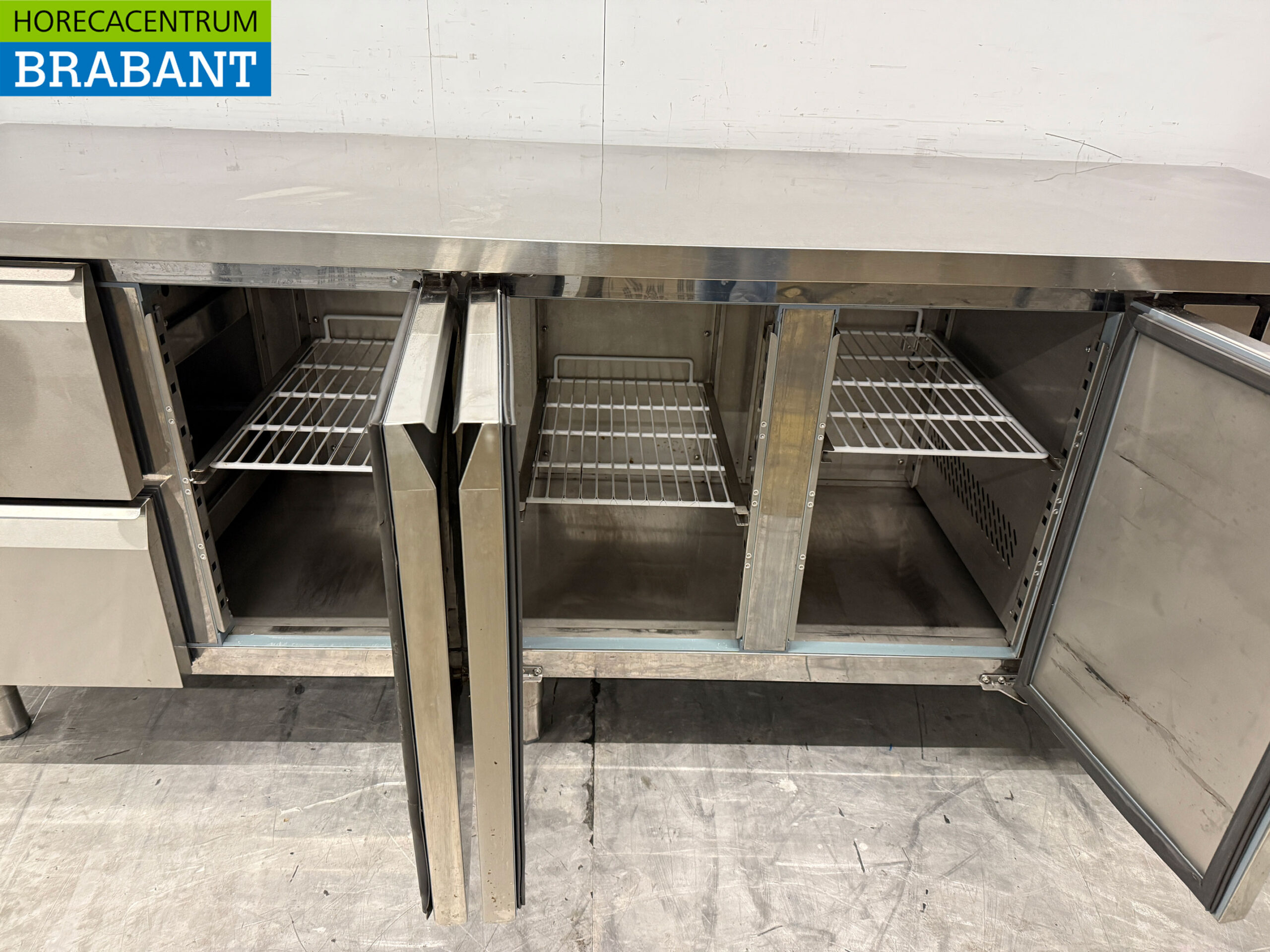 Stainless steel Combisteel Refrigerated Workbench with 3 doors and 2 drawers 223 cm 230V Horeca - Image 5