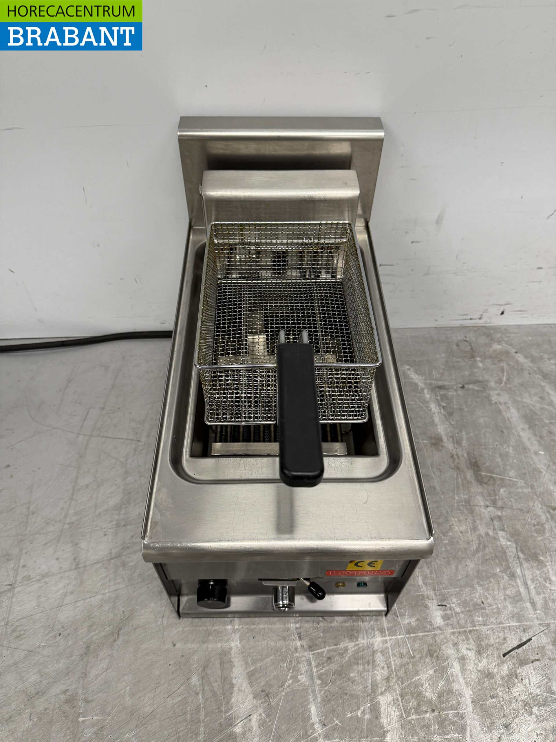 Stainless steel Lotus Fryer 8 liter 400V Horeca - Image 4