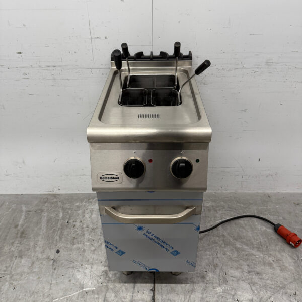 Stainless steel Combisteel Pasta Cooker 18 liters 3 baskets 400V Horeca