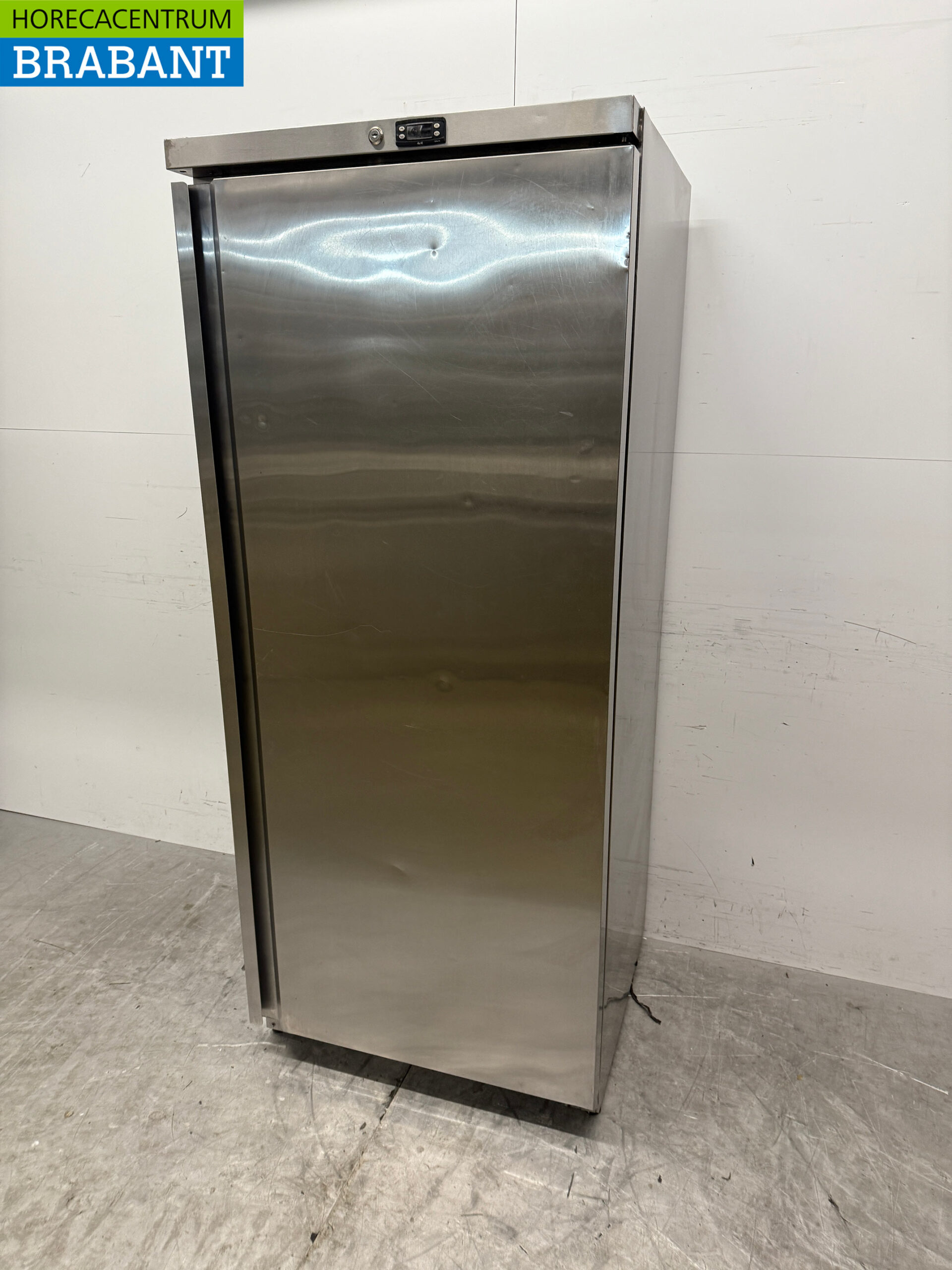 Stainless steel Freezer 600 liters 230V Horeca - Image 2