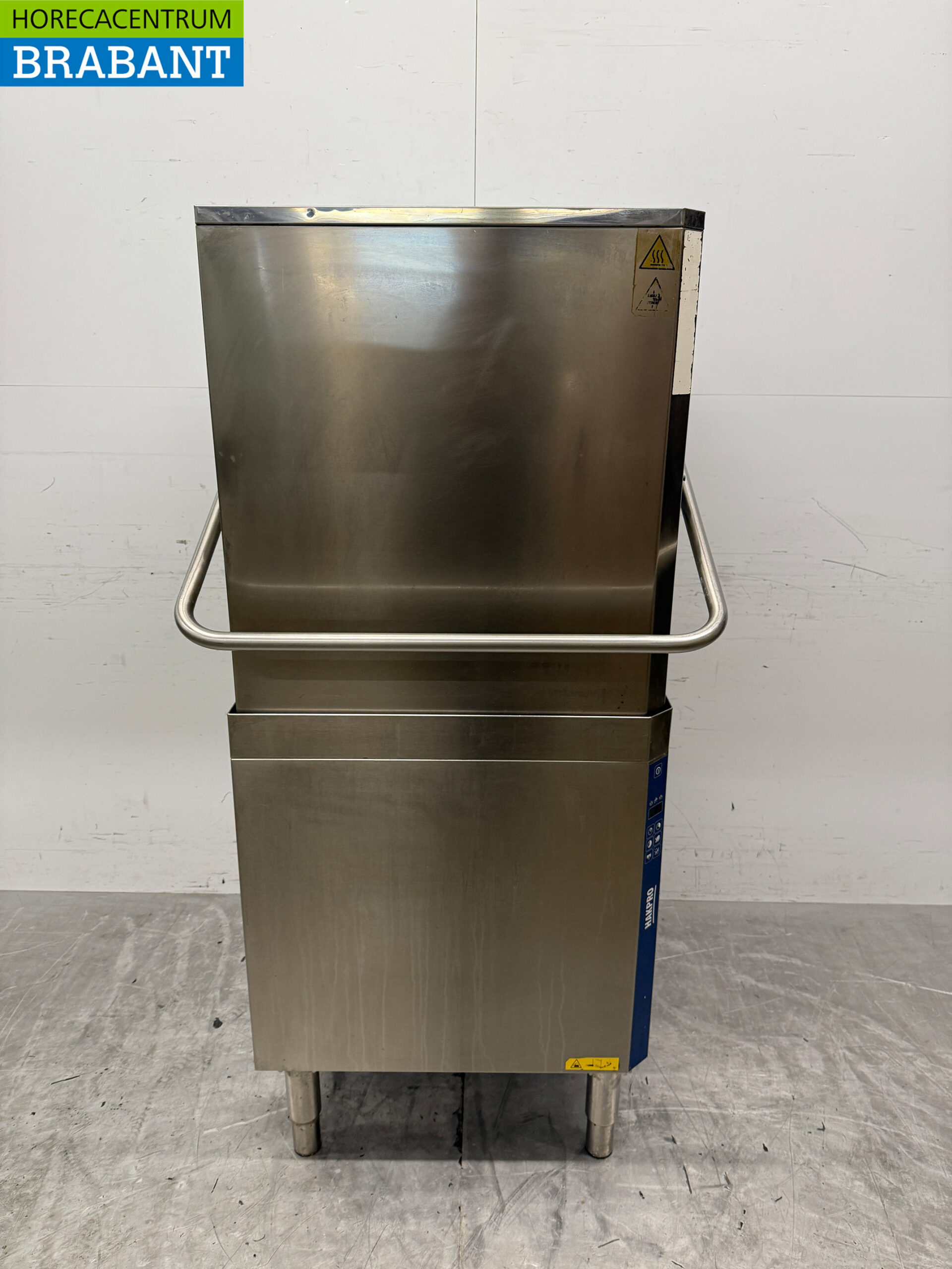 Stainless steel Zanussi Sliding dishwasher with drain pump 400V Catering