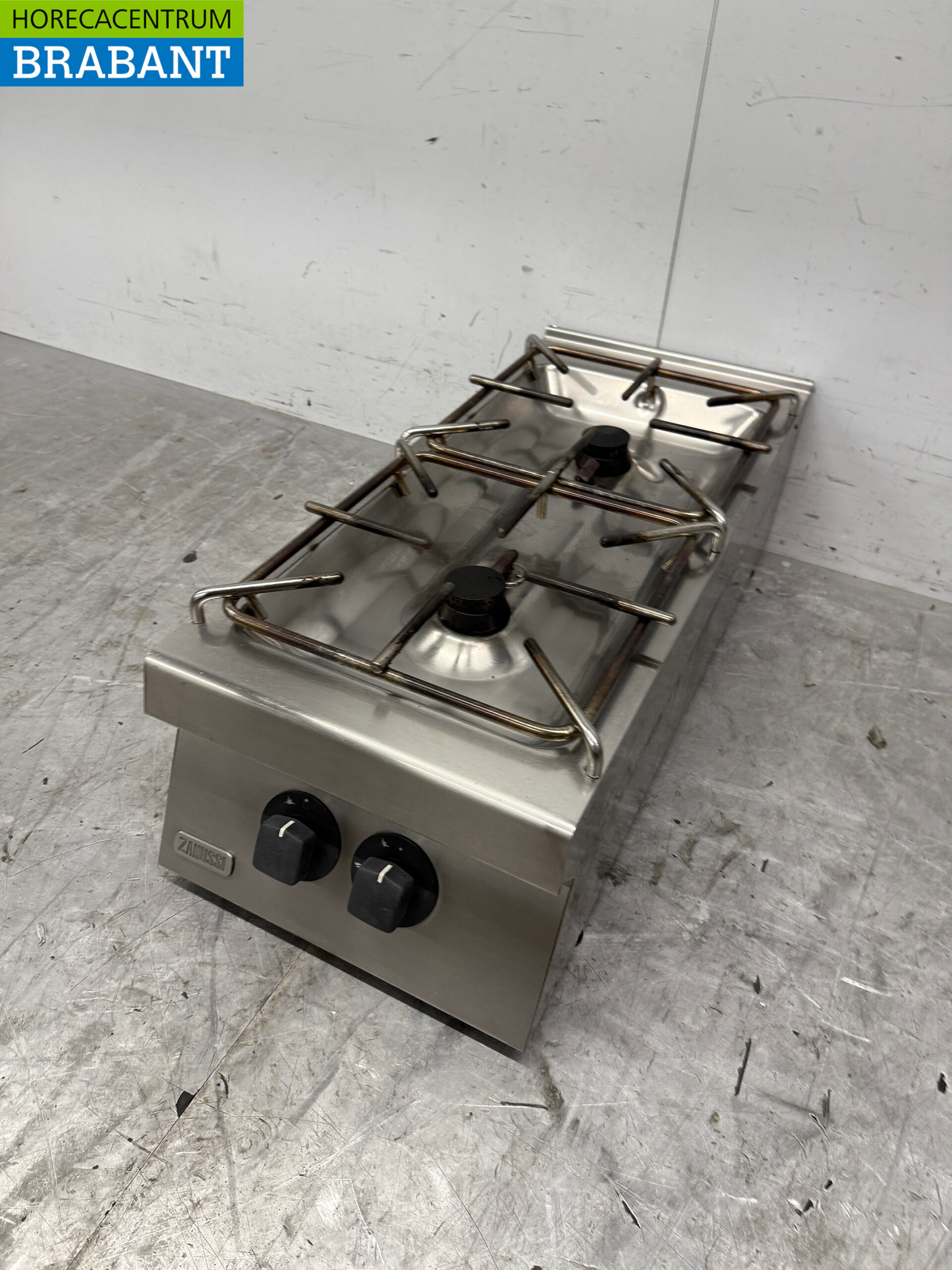 Stainless steel Zanussi 2 Stove Top Stove GAS Catering - Image 2