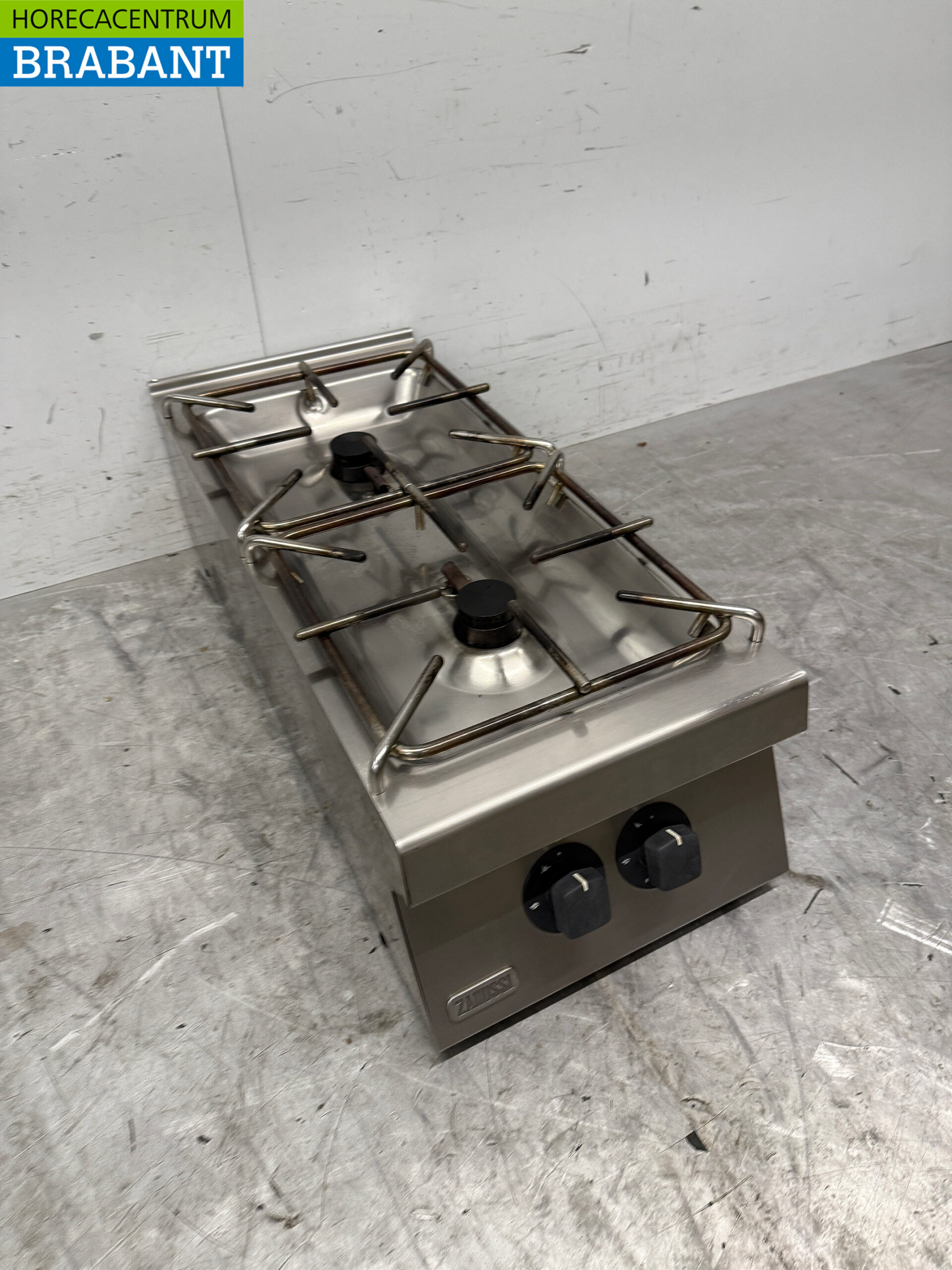 Stainless steel Zanussi 2 Stove Top Stove GAS Catering - Image 3