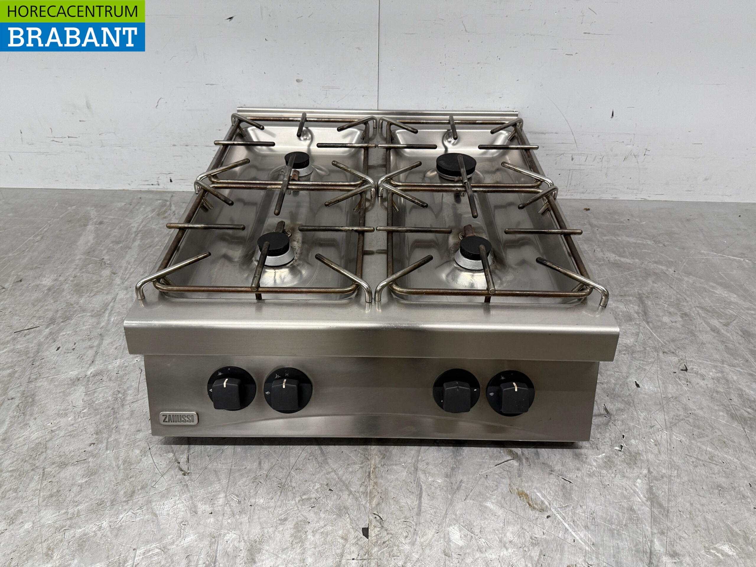 Stainless steel Zanussi 4 Burner Top Stove GAS Catering
