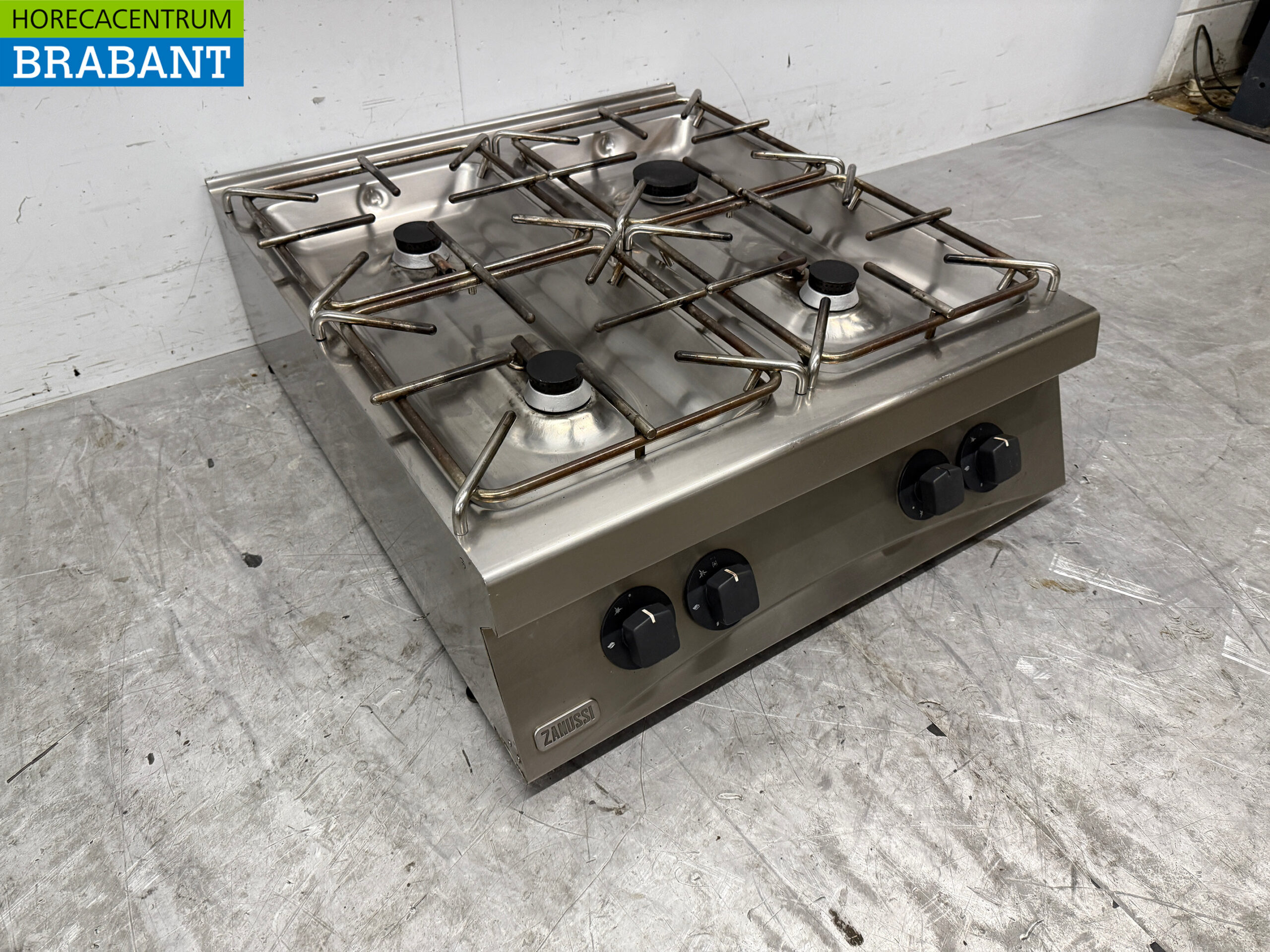 Stainless steel Zanussi 4 Burner Top Stove GAS Catering - Image 3