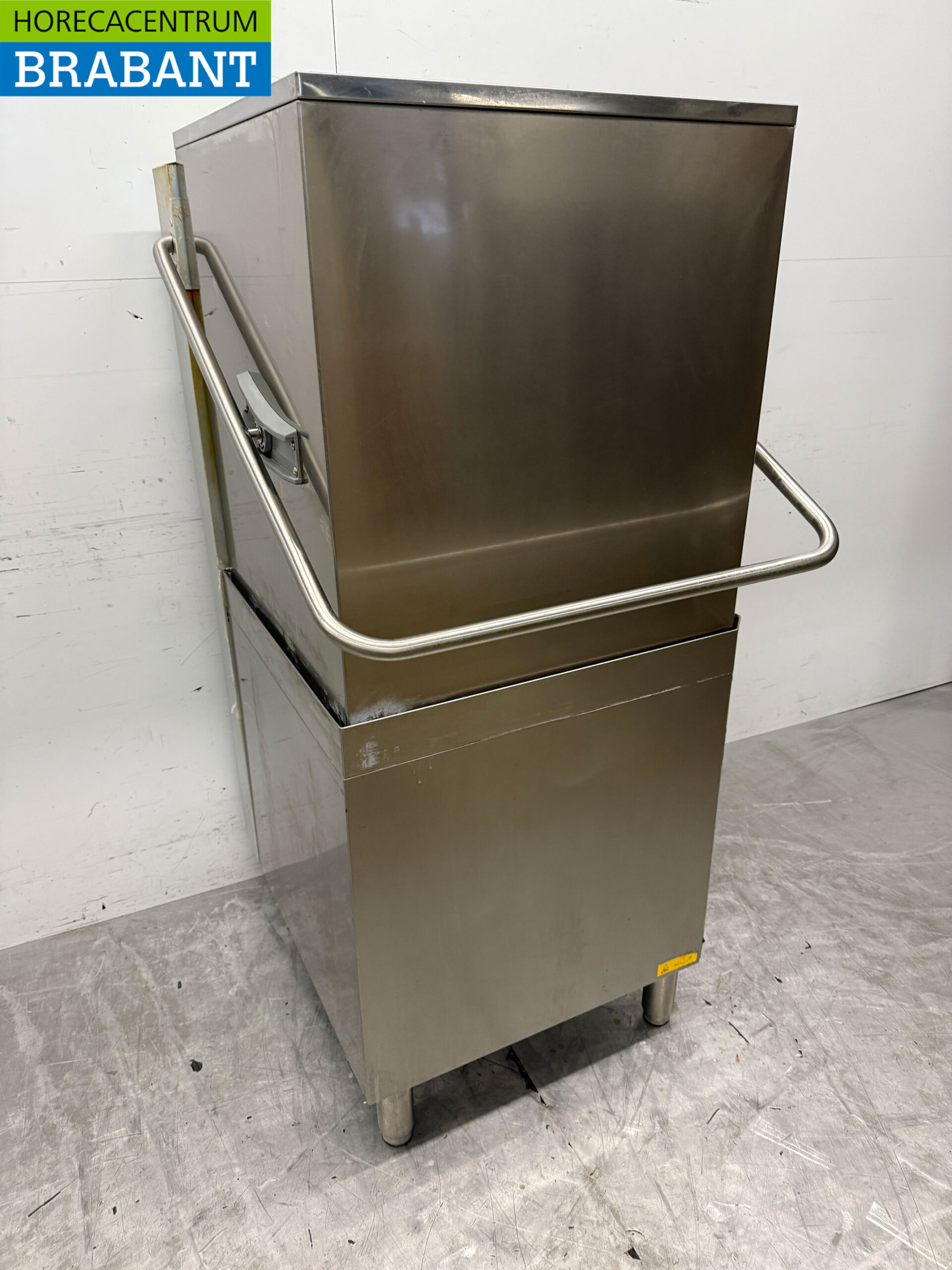 Stainless steel Zanussi Sliding dishwasher 400V Catering - Image 3