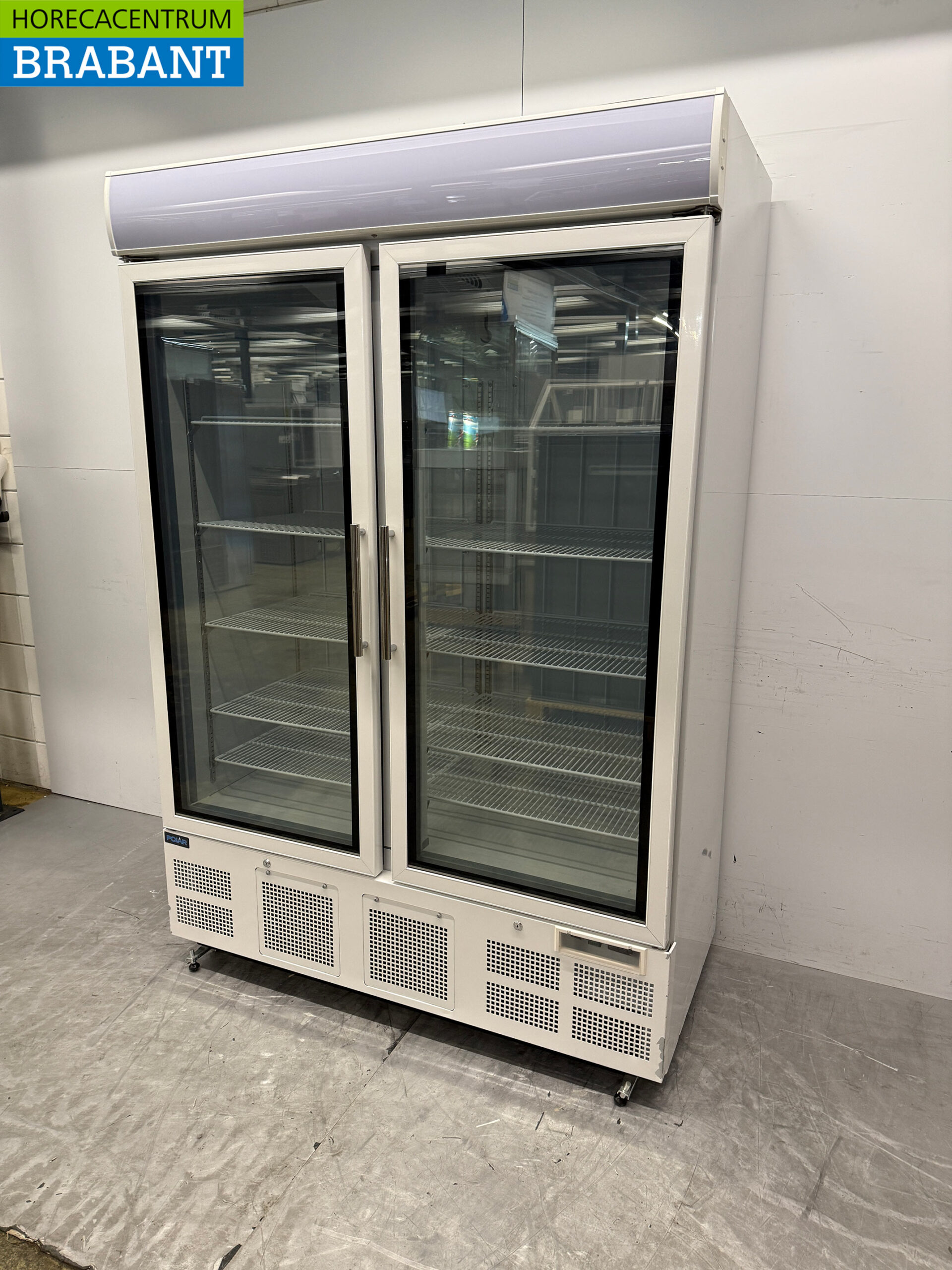 Polar Glass door freezer cabinet Freezer cabinet with glass doors 920 liters 230V Horeca - Image 2